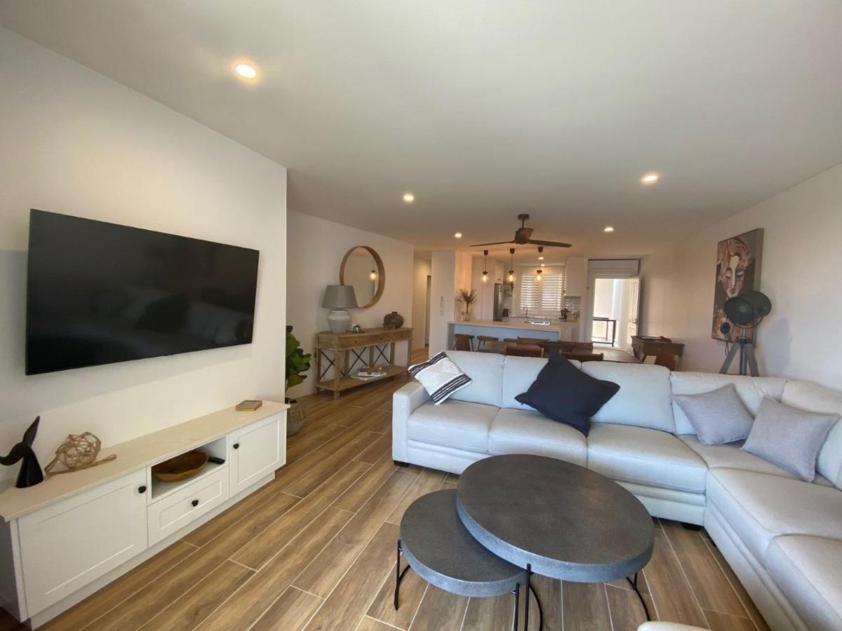 Bay Royal Apartments Byron Bay Exterior photo