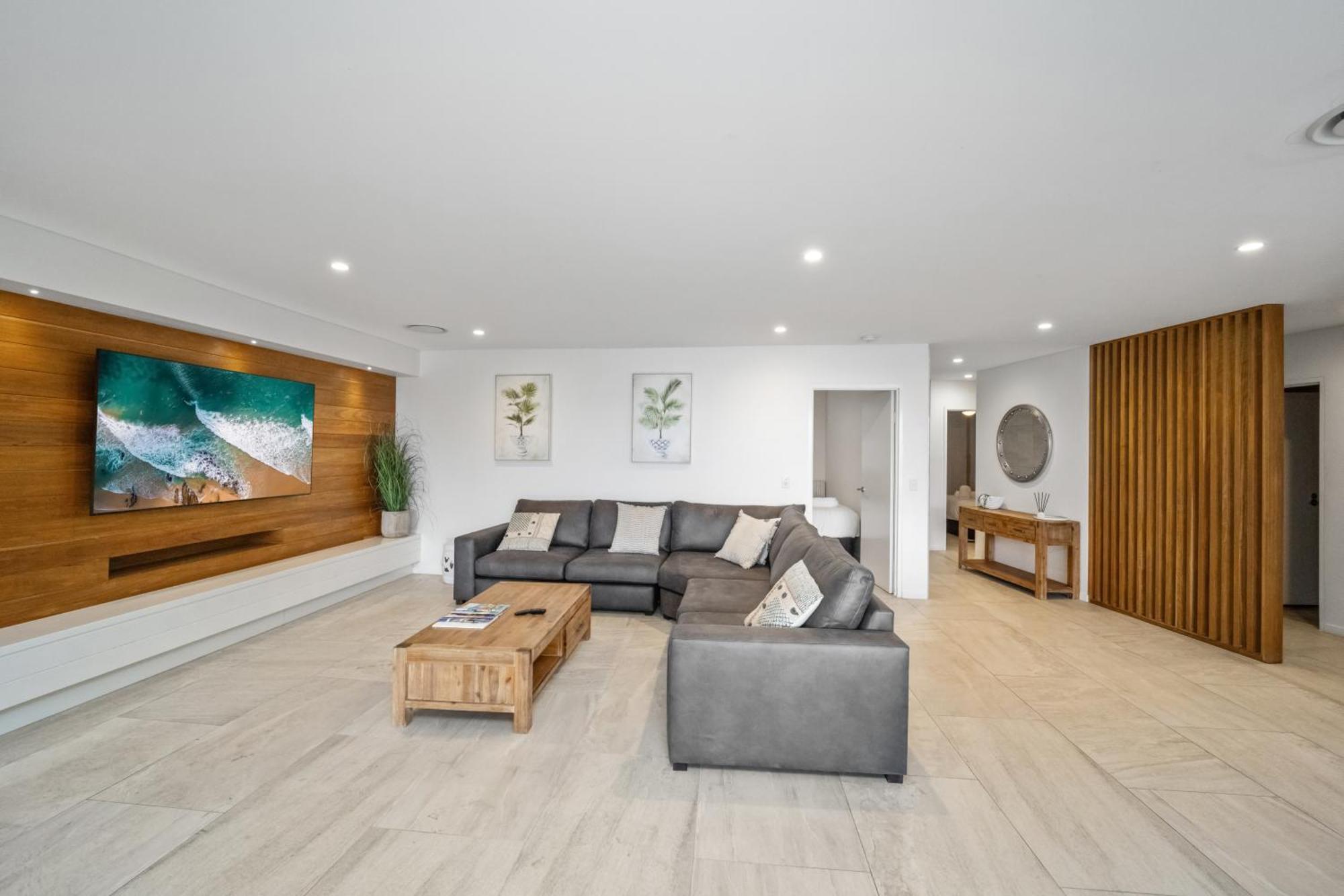 Bay Royal Apartments Byron Bay Exterior photo